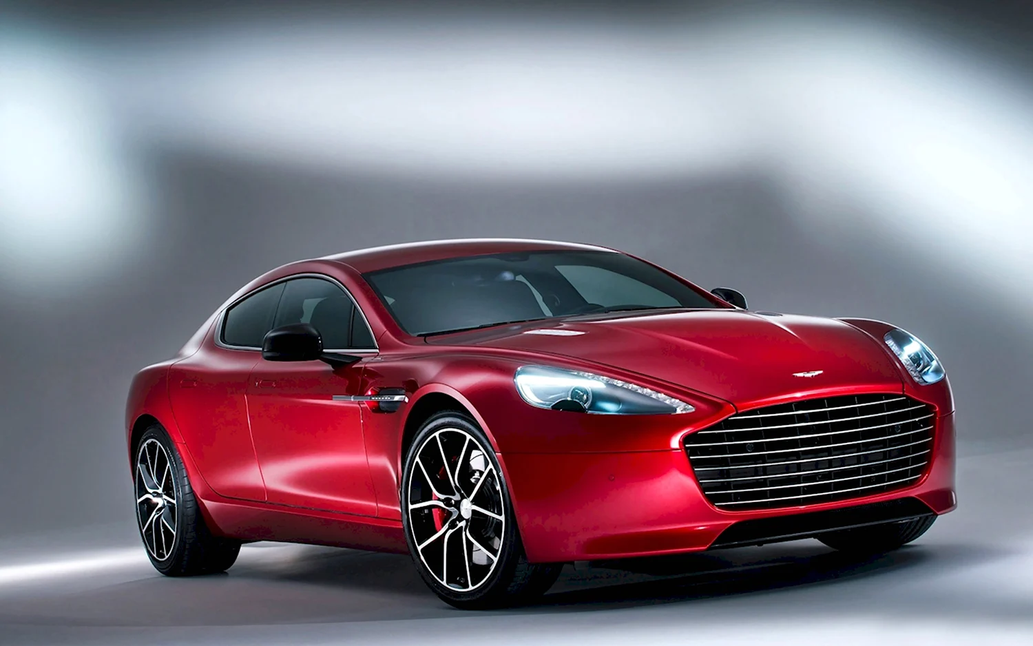 Aston Martin rapide s 2013