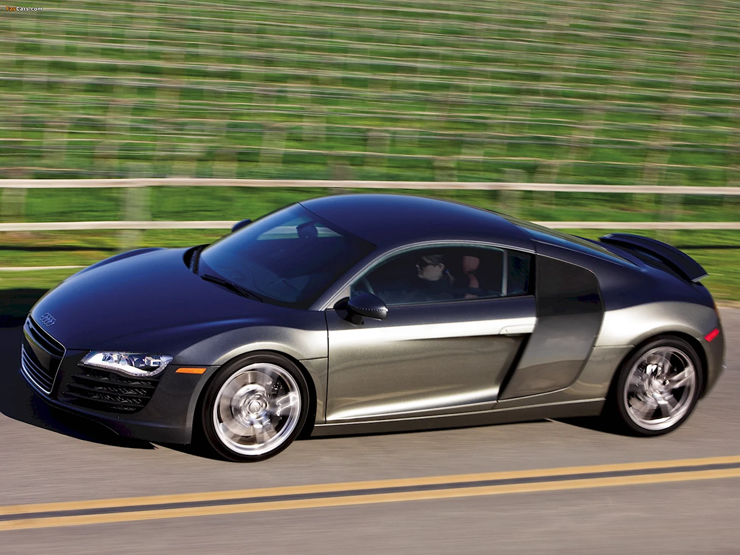 Audi r8 2011
