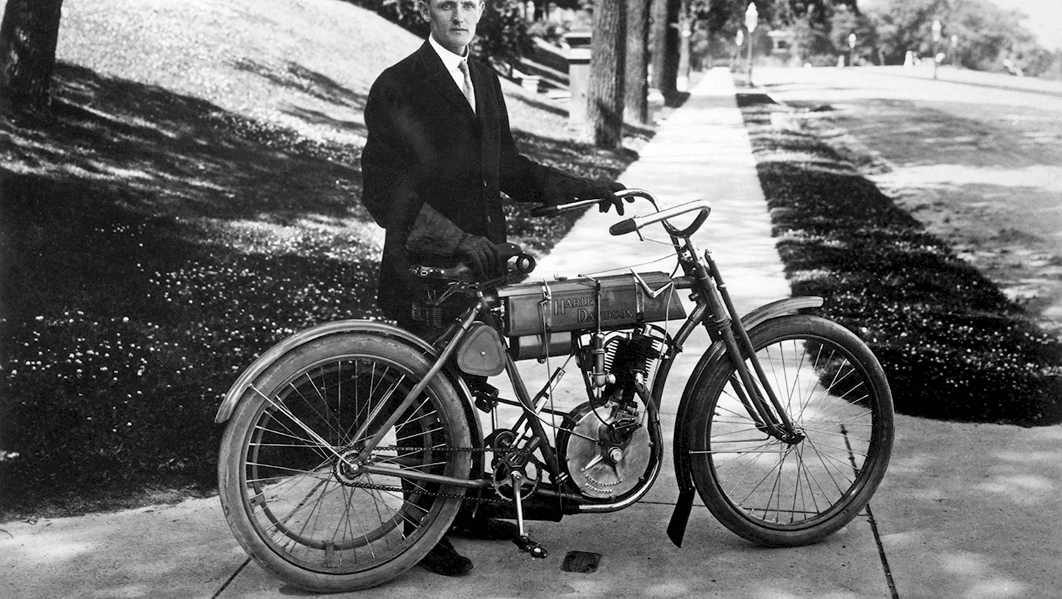 Первый мотоцикл Харлей Дэвидсон