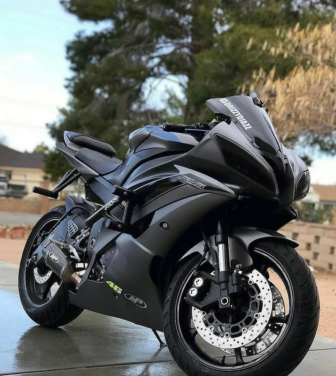 Yamaha r6 Black