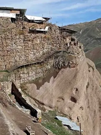 Крепость Аламут в Иране